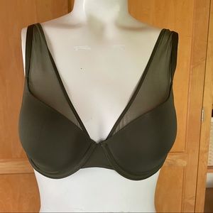 NWOT Victoria’s Secret bra